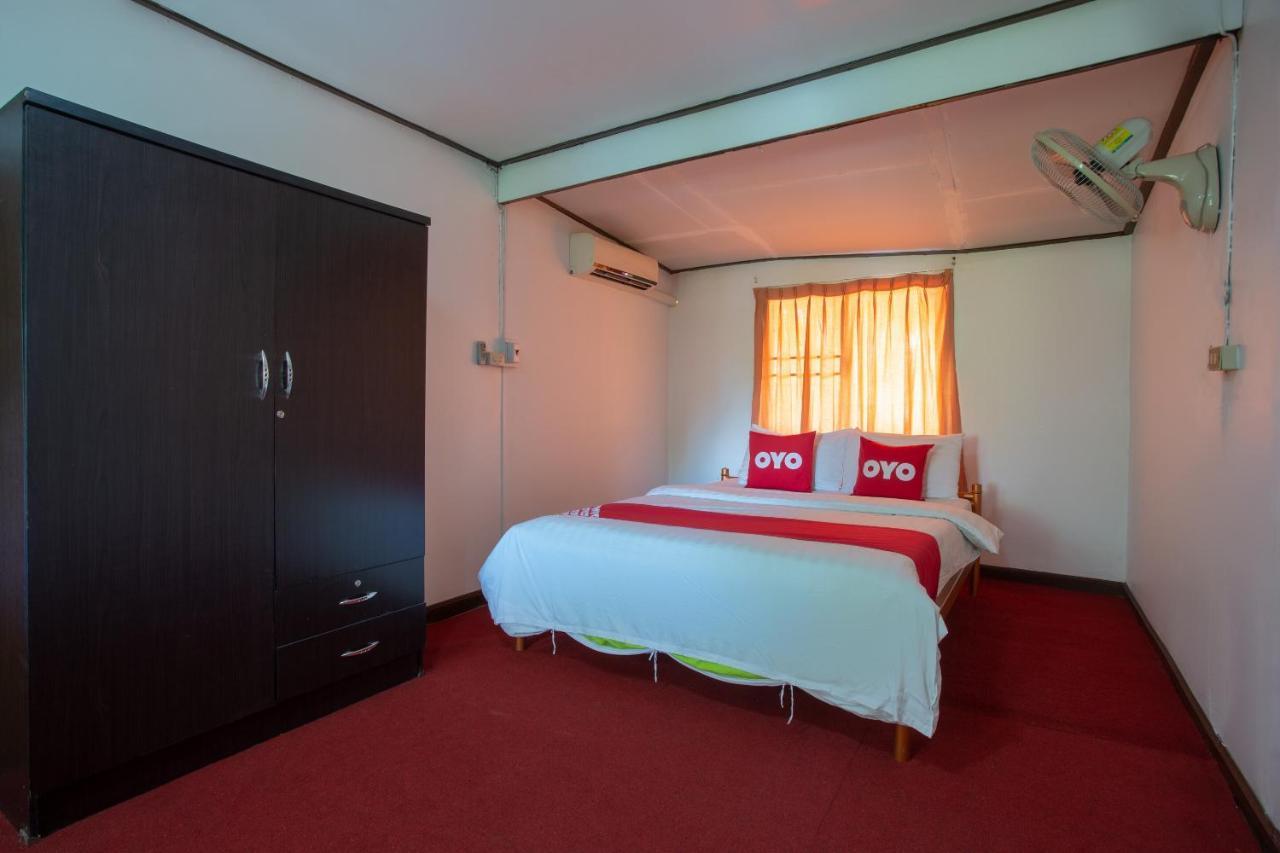Oyo 909 Guiding Star Resort 清邁 外观 照片
