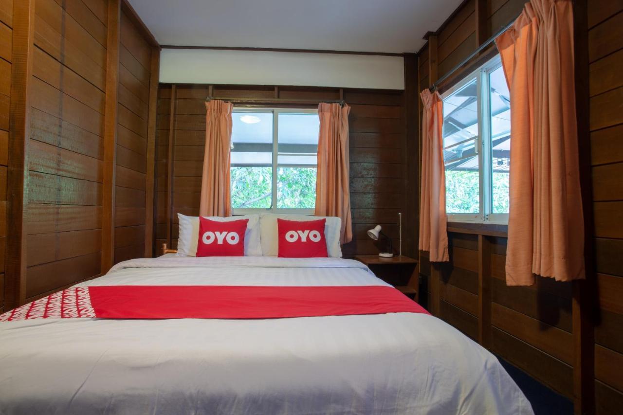 Oyo 909 Guiding Star Resort 清邁 外观 照片