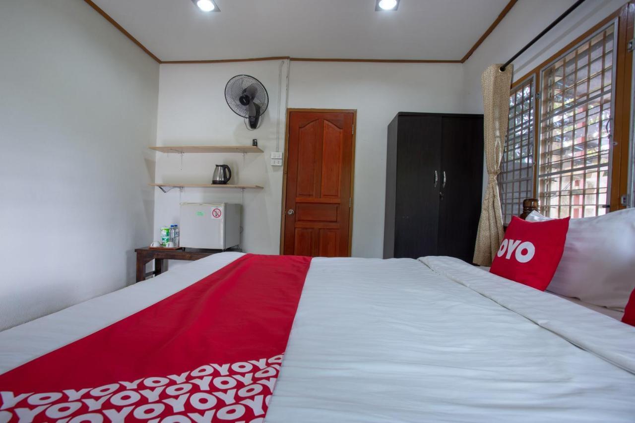 Oyo 909 Guiding Star Resort 清邁 外观 照片