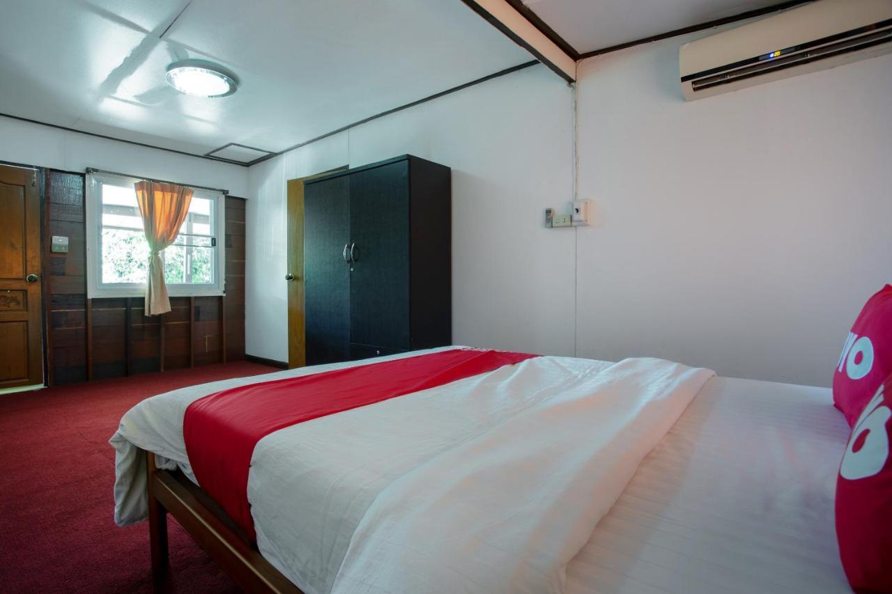 Oyo 909 Guiding Star Resort 清邁 外观 照片