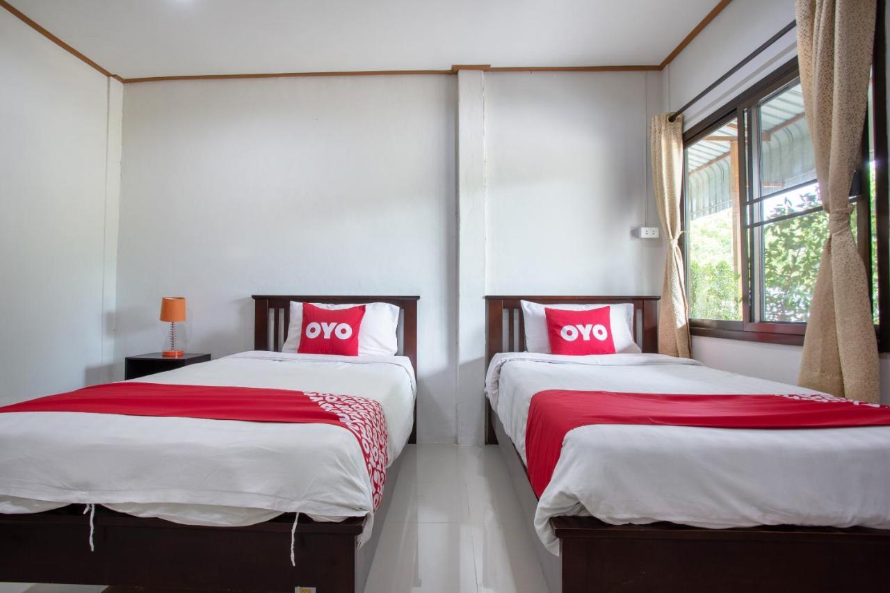 Oyo 909 Guiding Star Resort 清邁 外观 照片