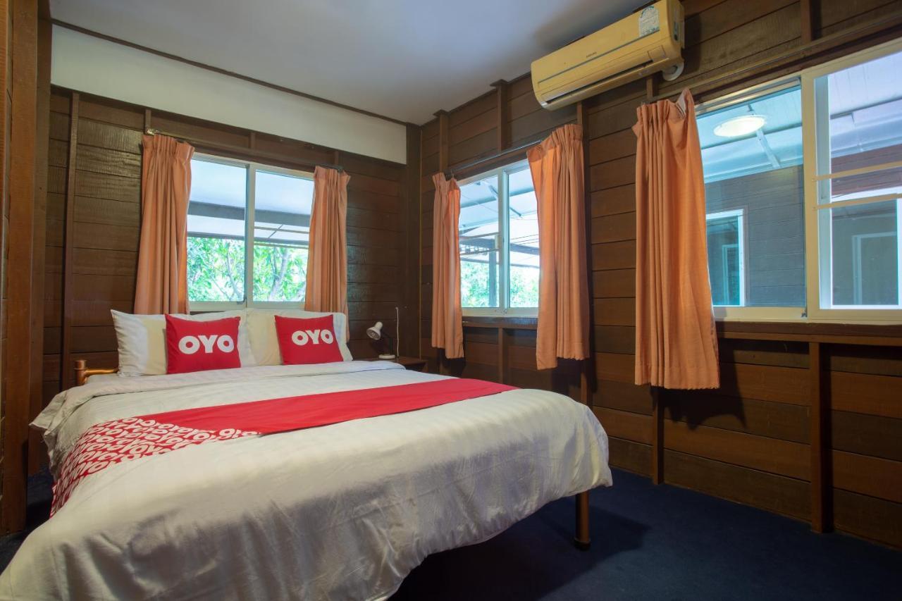 Oyo 909 Guiding Star Resort 清邁 外观 照片