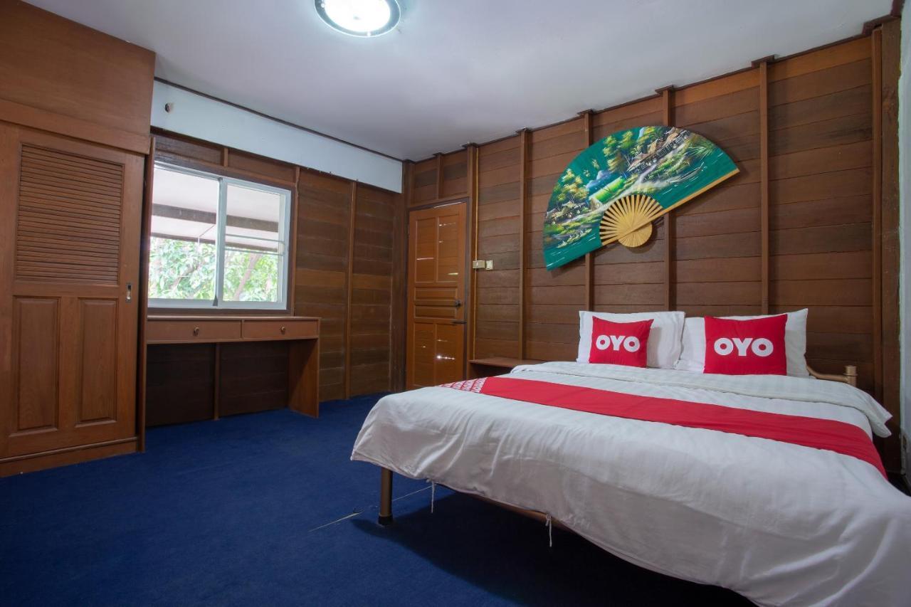 Oyo 909 Guiding Star Resort 清邁 外观 照片