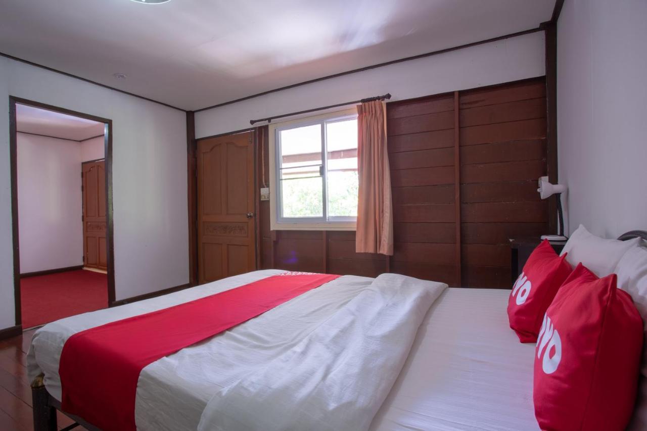Oyo 909 Guiding Star Resort 清邁 外观 照片