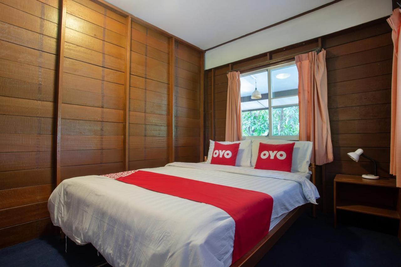 Oyo 909 Guiding Star Resort 清邁 外观 照片