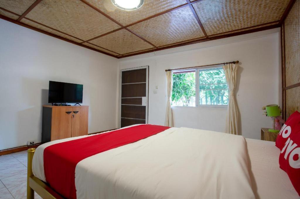 Oyo 909 Guiding Star Resort 清邁 外观 照片